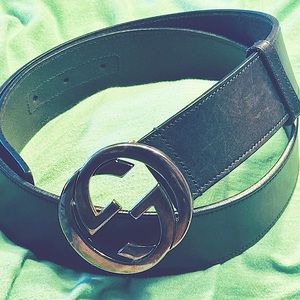 Mens black leather Gucci belt